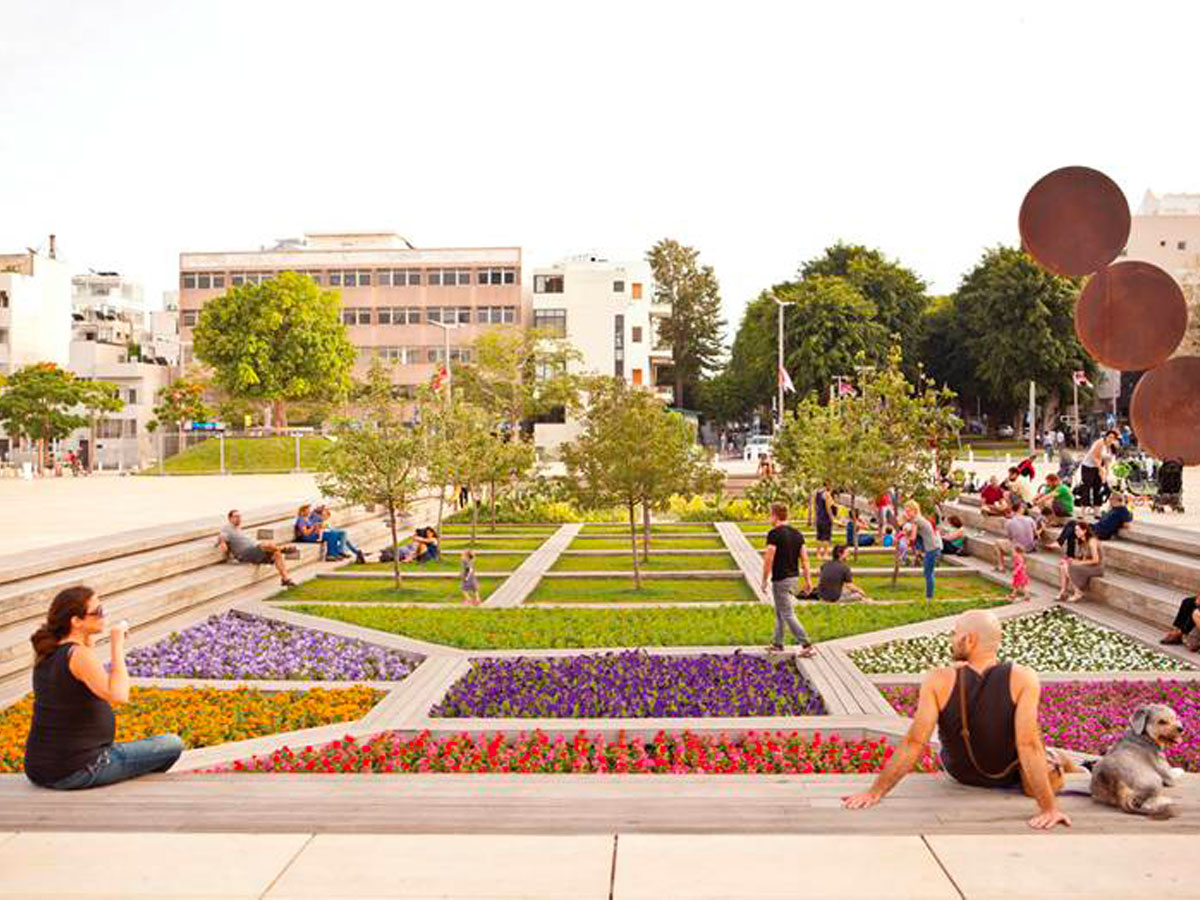 Immagini dalla città